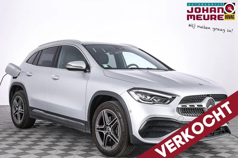 Mercedes-Benz GLA (2022)