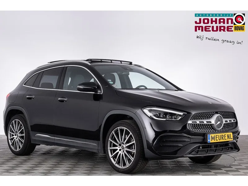 Mercedes-Benz GLA (2022) — foto 1