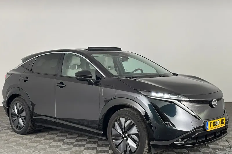 Nissan Ariya (2023)