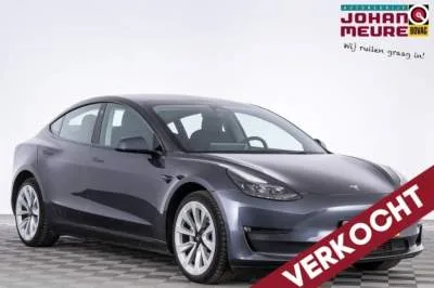 Tesla Model 3 (2023) — foto 1