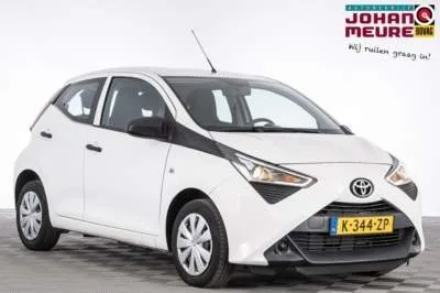 Toyota Aygo (2021) — foto 1