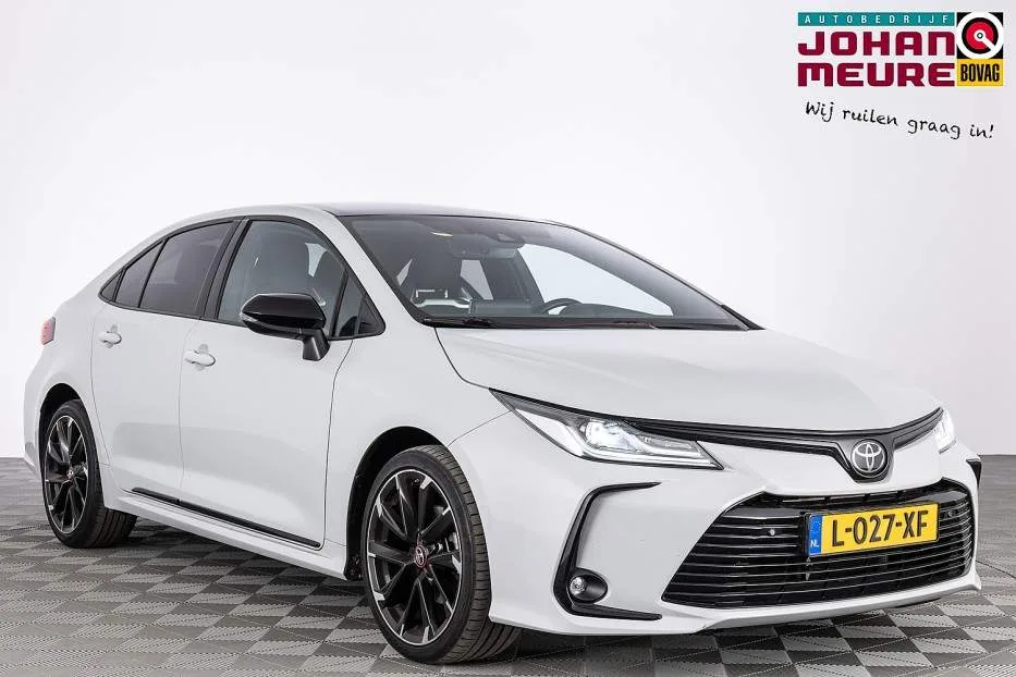Toyota Corolla (2021) — foto 1