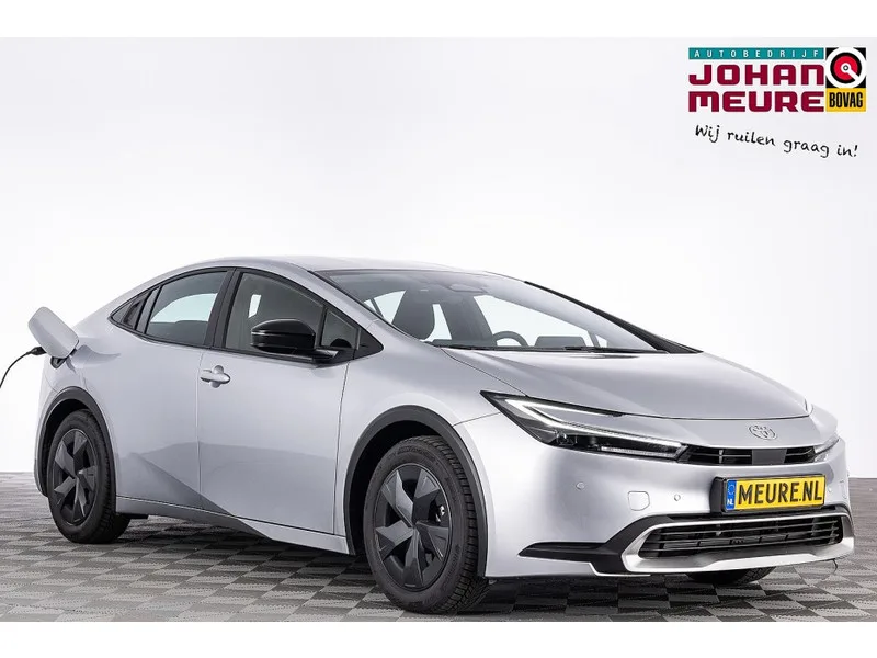 Toyota Prius (2025) — foto 1