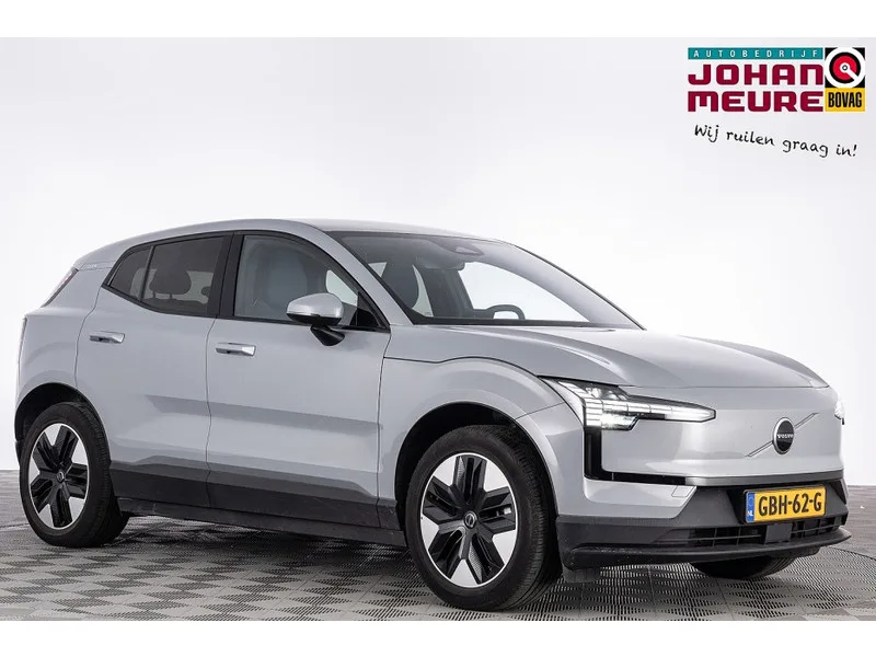 Volvo EX30 (2024) — foto 1