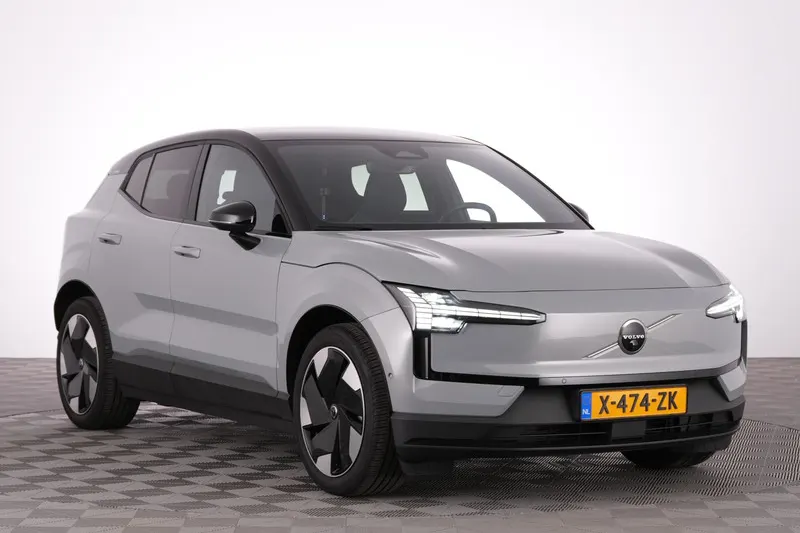 Volvo EX30 (2024)