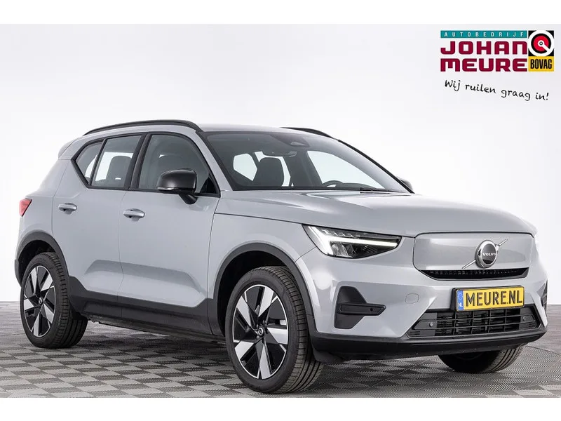Volvo EX40 (2025) — foto 1