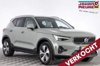 Volvo XC40 (2023) — foto 1