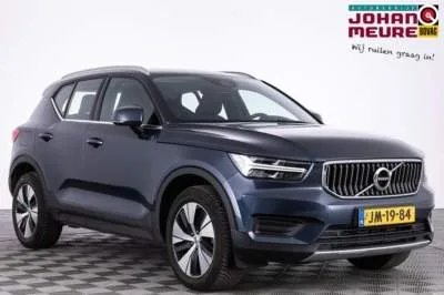 Volvo XC40 (2021) — foto 1