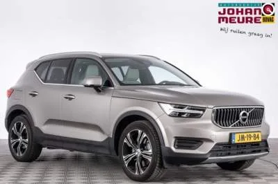Volvo XC40 (2022) — foto 1