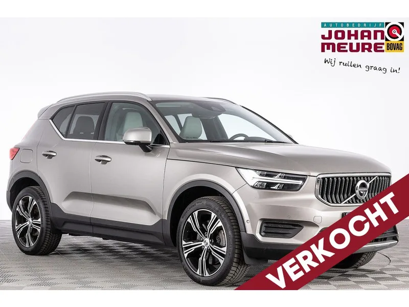Volvo XC40 (2021) — foto 1
