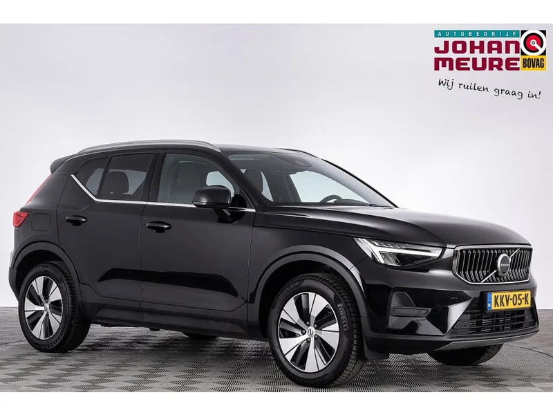 Volvo XC40 (2023) — foto 1