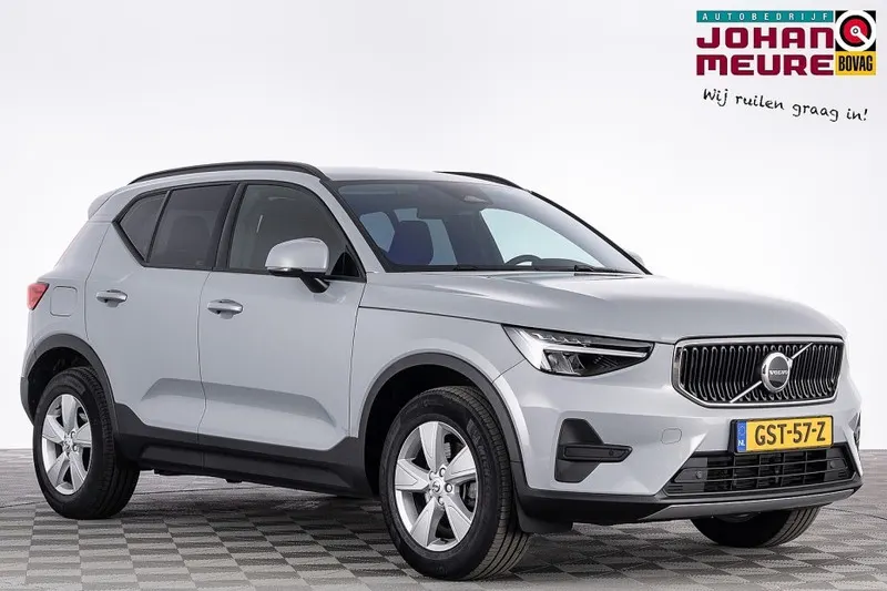 Volvo XC40 (2024)