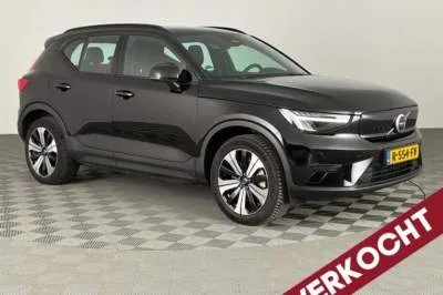 Volvo XC40 (2022) — foto 1