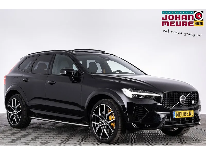 Volvo XC60 (2024) — foto 1