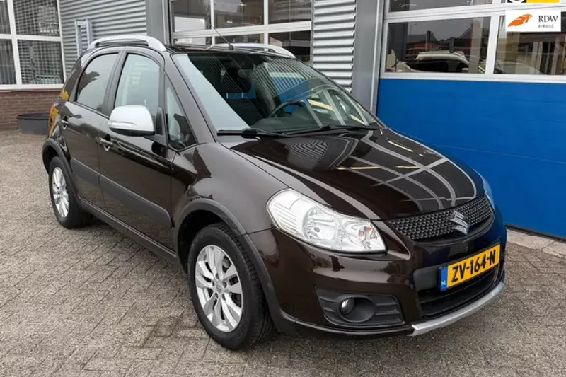 Suzuki SX4 (2013)