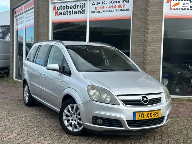 Opel Zafira (2007) — foto 1