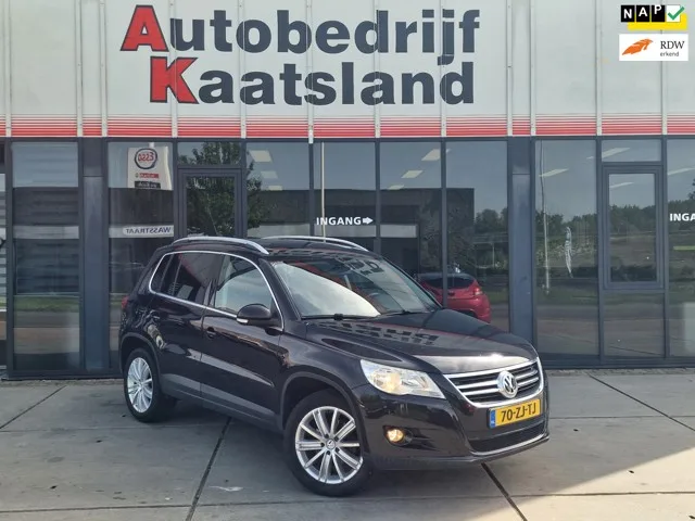 Volkswagen Tiguan (2008) — foto 1