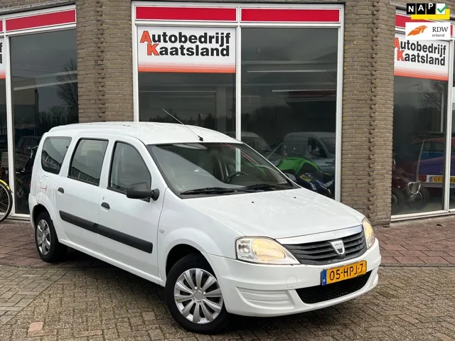 Dacia Logan MCV (2009) — foto 1