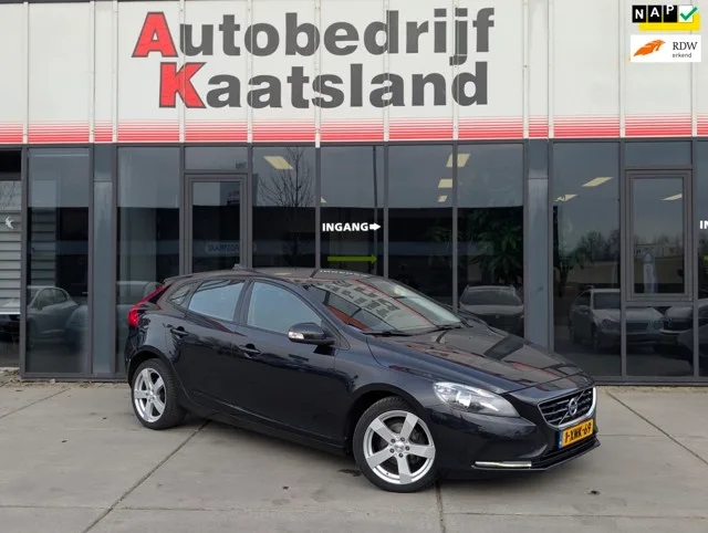 Volvo V40 (2014) — foto 1