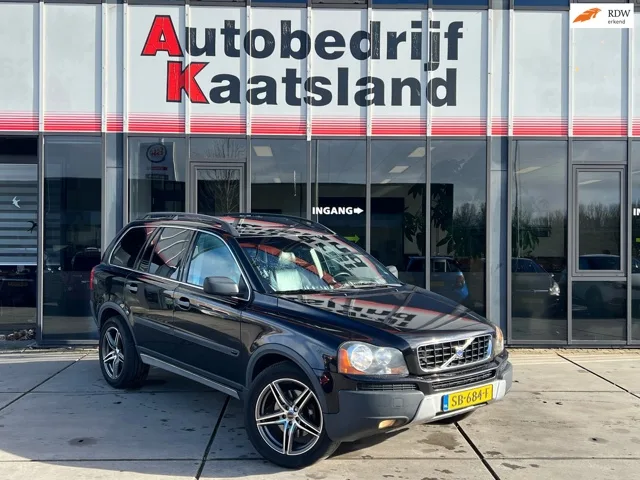 Volvo XC90 (2003) — foto 1