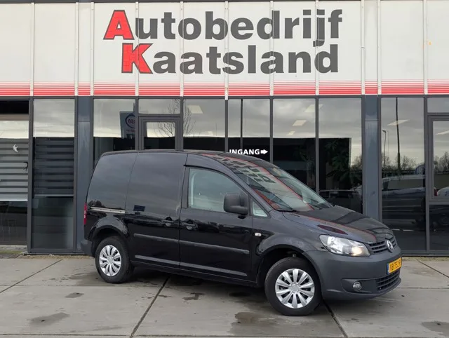 Volkswagen Caddy (2013) — foto 1