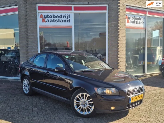 Volvo S40 (2005) — foto 1