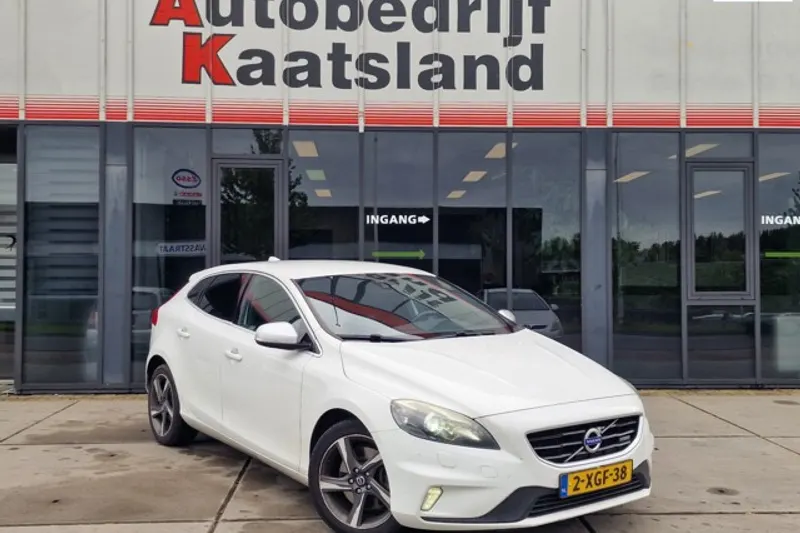 Volvo V40 (2014)