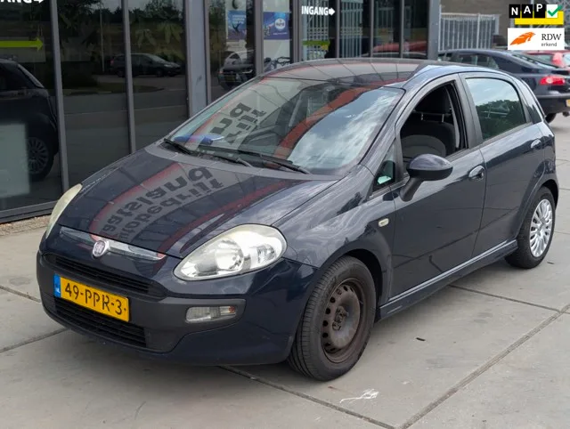 Fiat Punto (2011) — foto 1