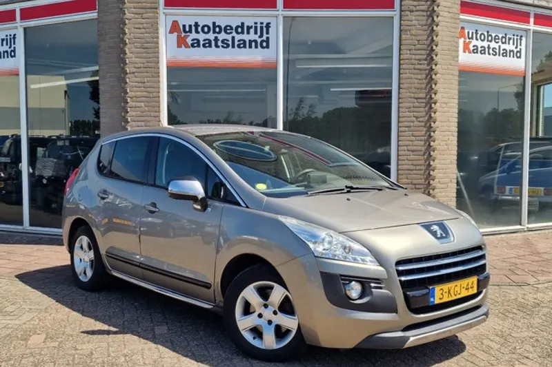 Peugeot 3008 (2013)