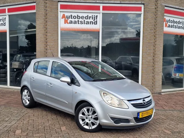 Opel Corsa (2007) — foto 1