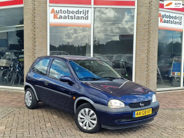 Opel Corsa (2000) — foto 1