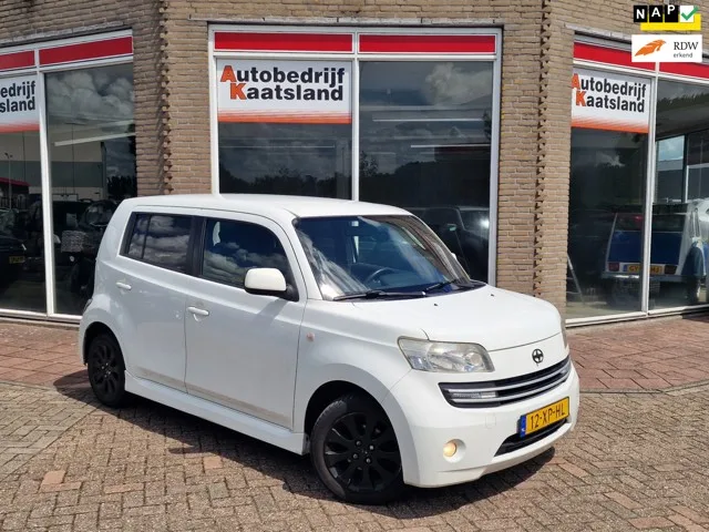 Daihatsu Materia (2007) — foto 1