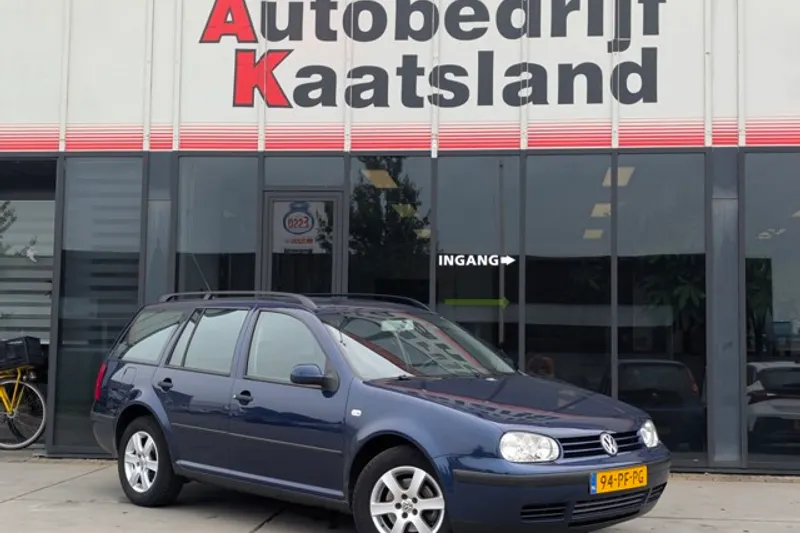 Volkswagen Golf (2004)