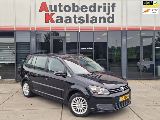 Volkswagen Touran (2012) — foto 1