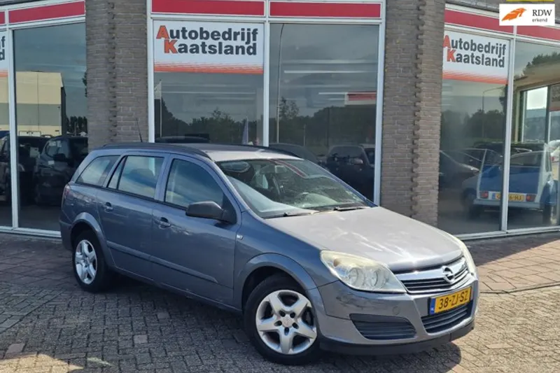 Opel Astra (2008)