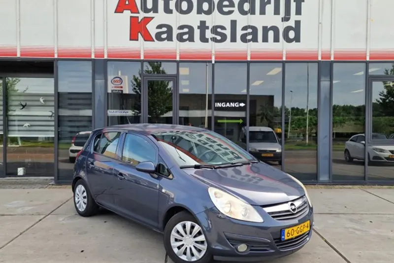 Opel Corsa (2008)