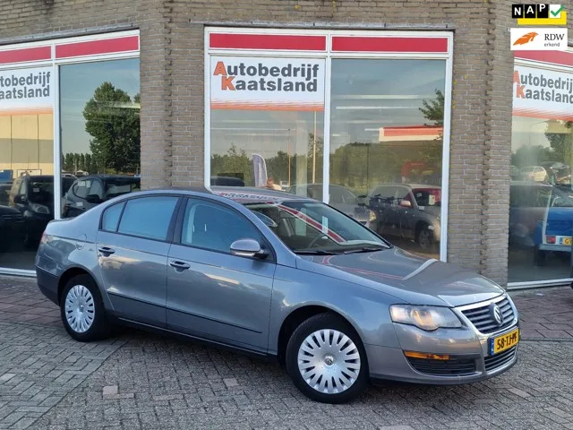 Volkswagen Passat (2006) — foto 1