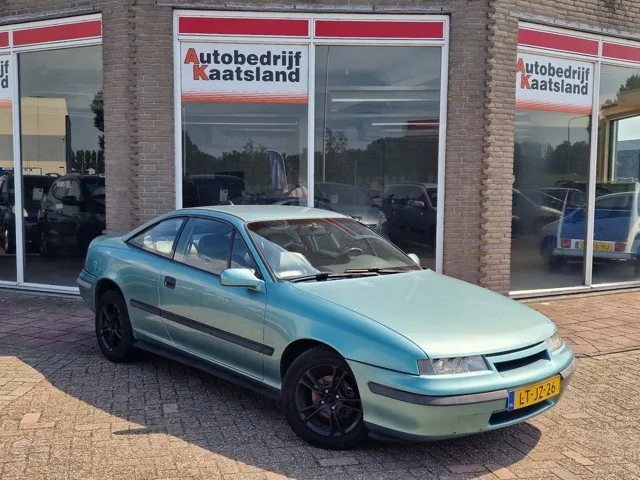 Opel Calibra (1995) — foto 1