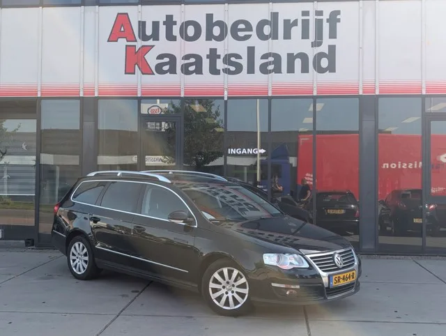 Volkswagen Passat (2010) — foto 1