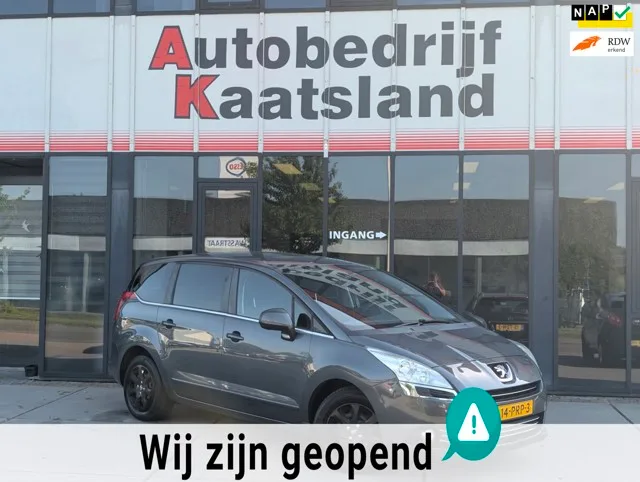 Peugeot 5008 (2011) — foto 1