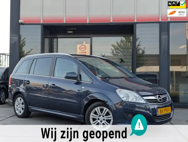 Opel Zafira (2011) — foto 1