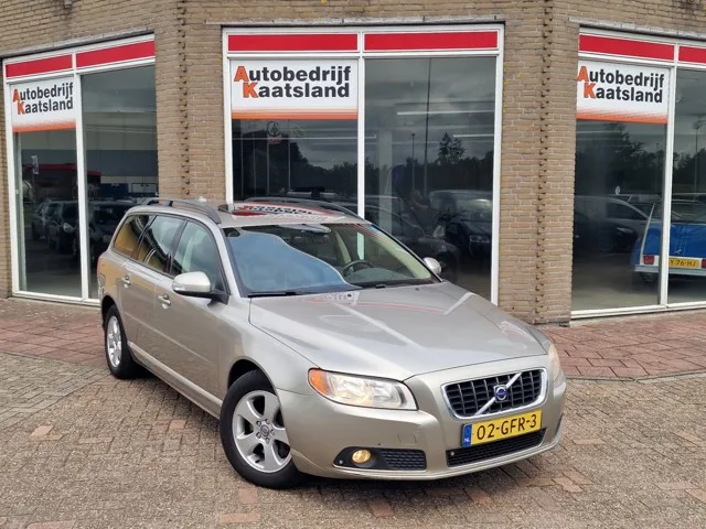 Volvo V70 (2008) — foto 1