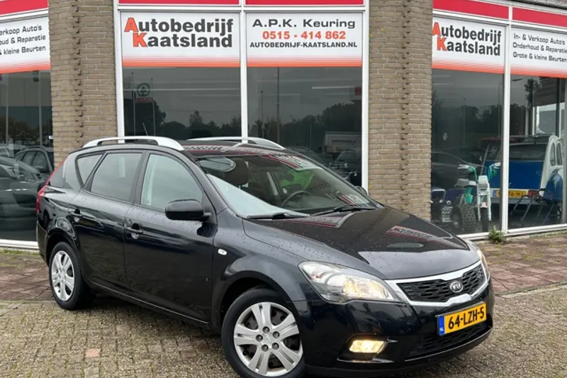 Kia Cee'd (2010)