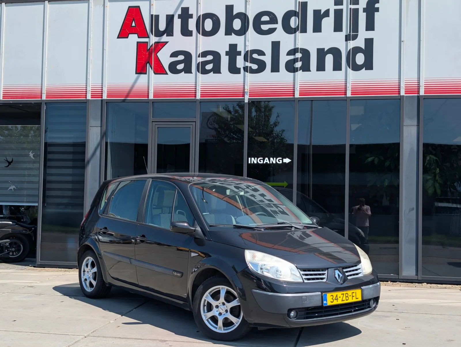 Renault Scénic (2006) — foto 1