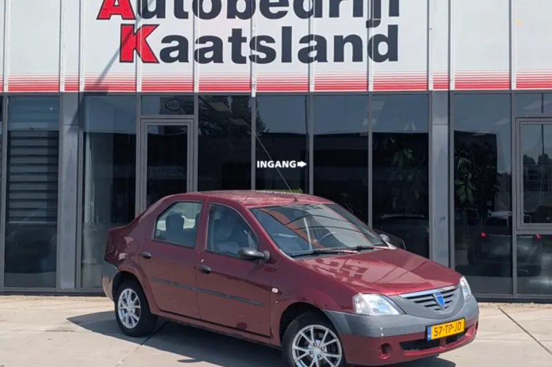 Dacia Logan (2007)