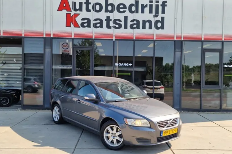 Volvo V50 (2010)