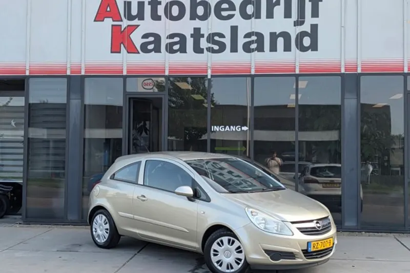 Opel Corsa (2008)