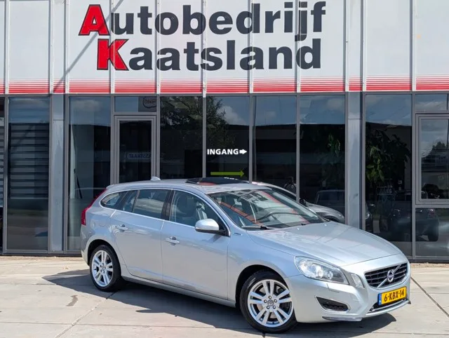 Volvo V60 (2013) — foto 1