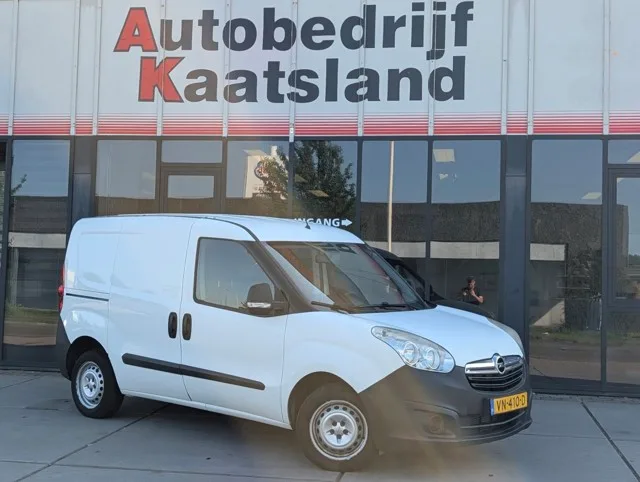 Opel Combo (2015) — foto 1
