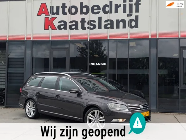 Volkswagen Passat (2011) — foto 1